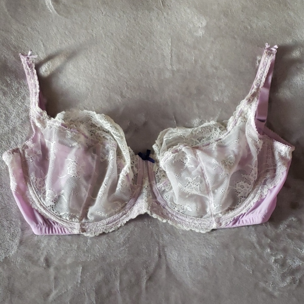Lavendar lace Bra